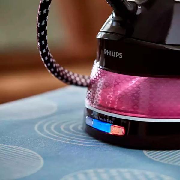 Утюг Philips GC7842/40 С парогенератором / 2400 Вт / Пурпурный photo 3 Утюг Philips GC7842/40 С парогенератором / 2400 Вт / Пурпурный photo 3