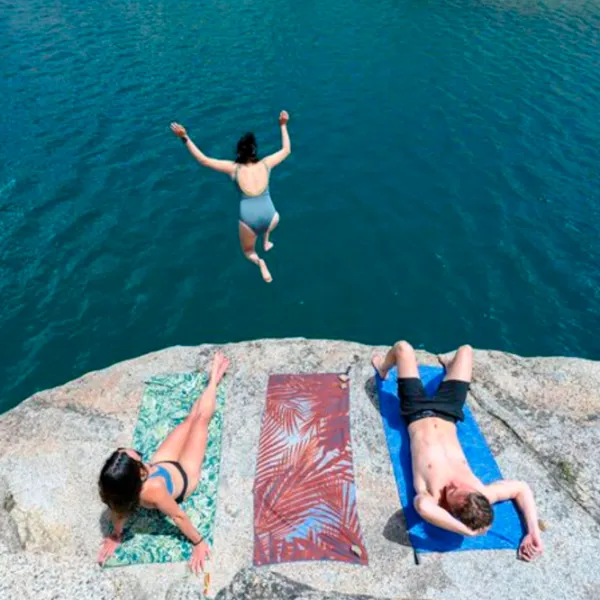 Ștergar Cascade Designs PackTowl RecPers Beach XXL Blue photo 2 Ștergar Cascade Designs PackTowl RecPers Beach XXL Blue photo 2