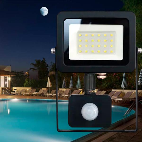 Прожекторы Elmos FL107 Белый / 4500 Lm photo 5 Прожекторы Elmos FL107 Белый / 4500 Lm photo 5