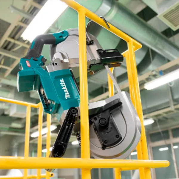Ленточнопильный станок Makita PB002GZ  /  photo 5