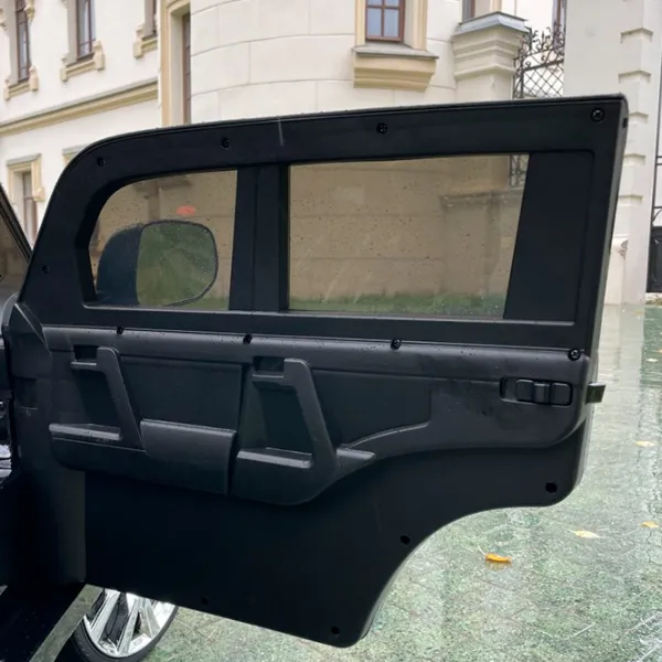 Mașină electrică Toyota Land Cruiser Richi Tichi JJ2022/2 7 km/h / 30 kg / 3+ / Black photo 10 Mașină electrică Toyota Land Cruiser Richi Tichi JJ2022/2 7 km/h / 30 kg / 3+ / Black photo 10