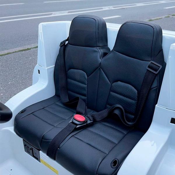 Mașină electrică Toyota Land Cruiser Richi Tichi JJ2022/1 7 km/h / 30 kg / 3+ / White photo 12 Mașină electrică Toyota Land Cruiser Richi Tichi JJ2022/1 7 km/h / 30 kg / 3+ / White photo 12