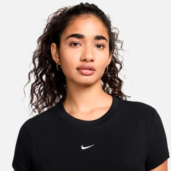 Tricou pentru femei Nike W Sportswear Chill Knit 46% bumbac / Black photo 2