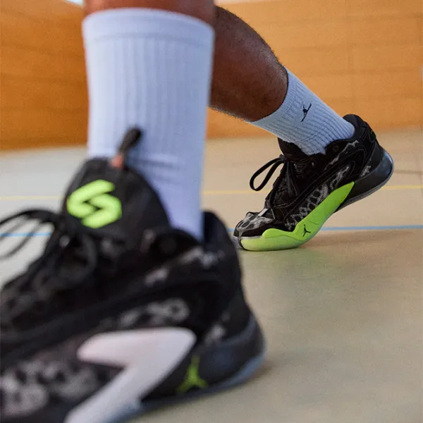 Adidași pentru bărbați Jordan Luka 2 45 / Black Green photo 10 Adidași pentru bărbați Jordan Luka 2 45 / Black Green photo 10