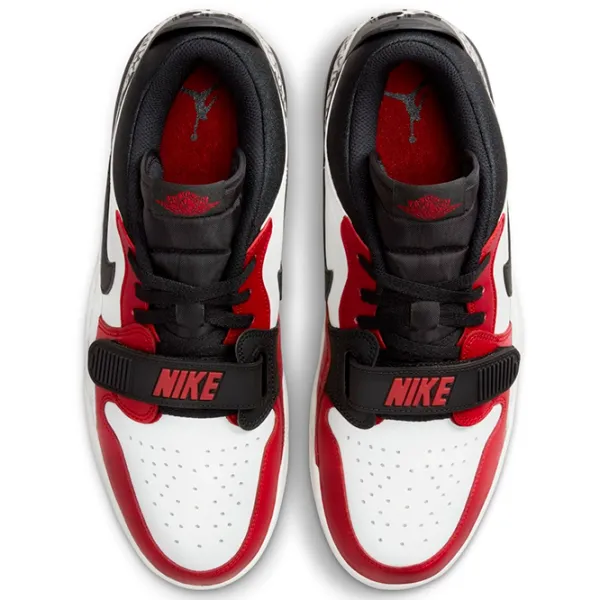 Adidași pentru bărbați Jordan Air Legacy 312 Low 42 / White photo 4