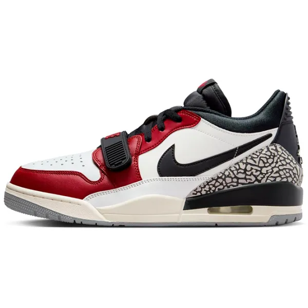 Adidași pentru bărbați Jordan Air Legacy 312 Low 45 / White photo 2