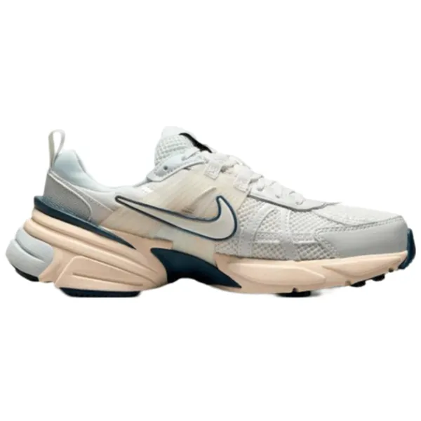 Кроссовки для женщин Nike V2K Run Демисезон / Белый photo 3