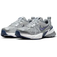 Кроссовки для мужчин Nike V2K Run 46 / Серый