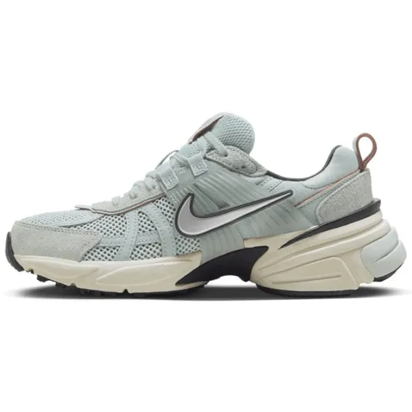 Кроссовки для женщин Nike V2K Run Демисезон / Darkseagreen photo 2
