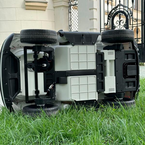 Mașină electrică Range Rover Richi Tichi RR998/2  / 35 kg / 3+ / White photo 14 Mașină electrică Range Rover Richi Tichi RR998/2  / 35 kg / 3+ / White photo 14