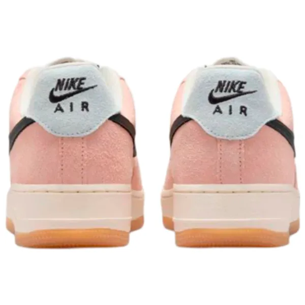 Кеды для женщин Nike Wmns Air Force 1 '07 Демисезон / Бежевый photo 5 Кеды для женщин Nike Wmns Air Force 1 '07 Демисезон / Бежевый photo 5