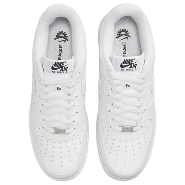 Ghete pentru bărbați Nike Air Force 1 '07 Flyease 44.5 / White photo 4