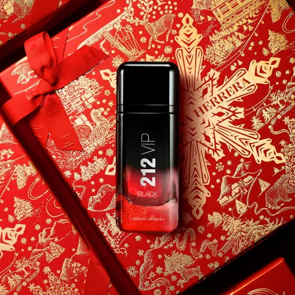 Парфюмерный набор для мужчин Carolina Herrera SET 212 VIP BLACK Парфюмерная вода / Фужерный  photo 3 Парфюмерный набор для мужчин Carolina Herrera SET 212 VIP BLACK Парфюмерная вода / Фужерный  photo 3
