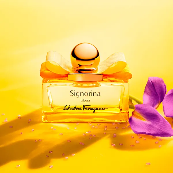 Set de parfumuri pentru femei Salvatore Ferragamo SIGNORINA LIBERA Apă de parfum / Fructat photo 4 Set de parfumuri pentru femei Salvatore Ferragamo SIGNORINA LIBERA Apă de parfum / Fructat photo 4