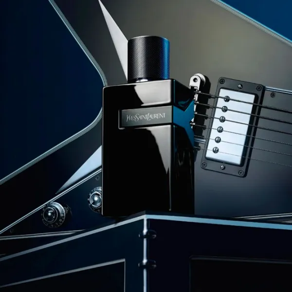 Парфюмерный набор для мужчин Yves Saint Laurent Y LE PARFUM Парфюмерная вода / Фужерный  photo 3 Парфюмерный набор для мужчин Yves Saint Laurent Y LE PARFUM Парфюмерная вода / Фужерный  photo 3
