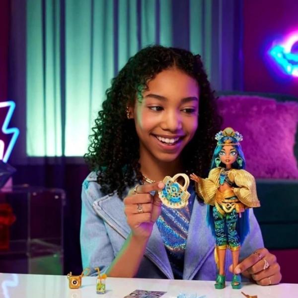 Кукла Mattel Cleo De Nile HXH81  модель / 4+ photo 7 Кукла Mattel Cleo De Nile HXH81  модель / 4+ photo 7
