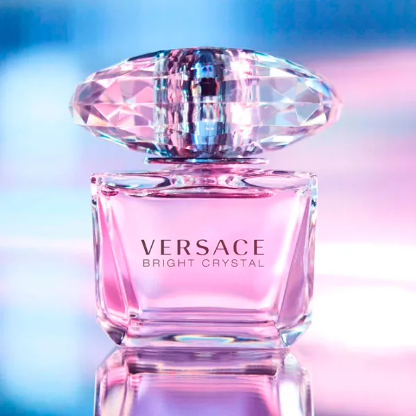Парфюмерный набор для женщин Versace Bright Crystal Absolu Туалетная вода / Фруктовый photo 3 Парфюмерный набор для женщин Versace Bright Crystal Absolu Туалетная вода / Фруктовый photo 3