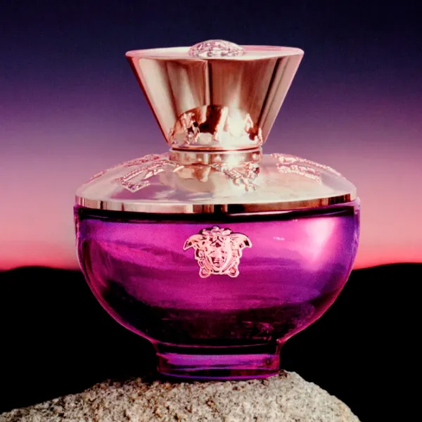 Парфюмерный набор для женщин Versace Dylan Purple Парфюмерная вода / Фруктовый photo 2 Парфюмерный набор для женщин Versace Dylan Purple Парфюмерная вода / Фруктовый photo 2