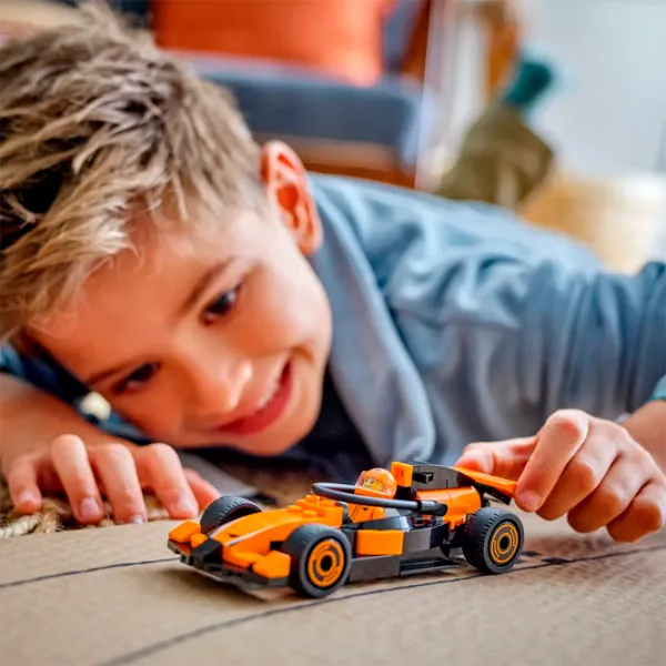 Constructor LEGO F1 Driver With Mclaren Race Car Rasă/ Multicolor photo 5
