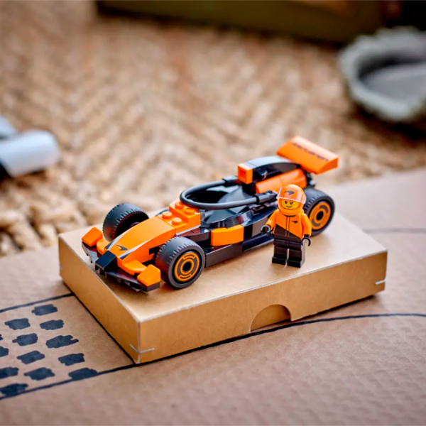 Constructor LEGO F1 Driver With Mclaren Race Car Rasă/ Multicolor photo 6