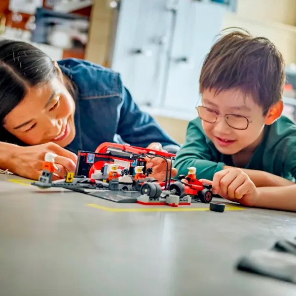 Constructor LEGO F1 Pit Stop & Pit Crew With Ferrari Car Set Rasă/ Multicolor photo 7