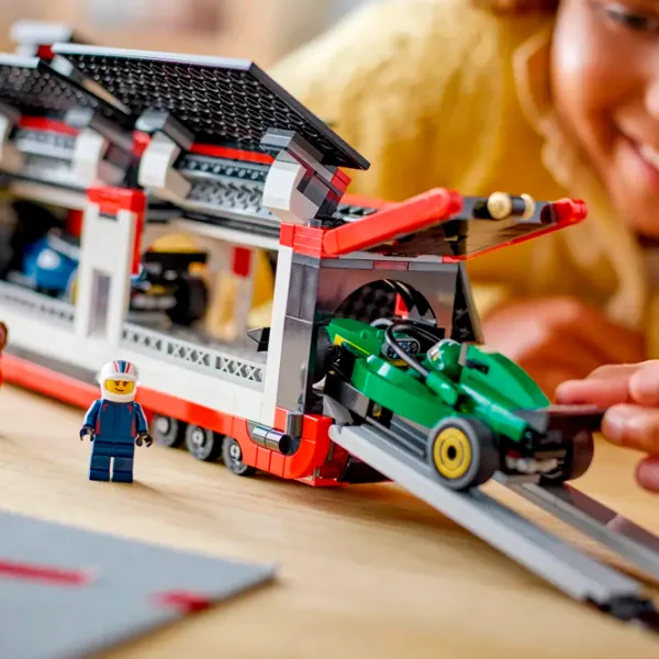 Constructor LEGO F1 Truck With Rb20 & Amr24 F1 Cars Rasă/ Multicolor photo 6