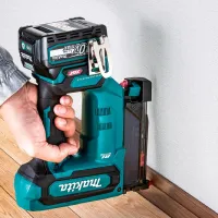 Pistol pneumatic Makita XGT 120 Blue / photo 2