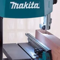 Fierăstrău cu banda de masă Makita LB1200F 900 W / 800 m/min photo 3
