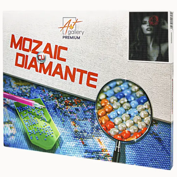 Мозайка Art Galery Premium Fata cu trandafir roșu   /  photo 1 Мозайка Art Galery Premium Fata cu trandafir roșu   /  photo 1