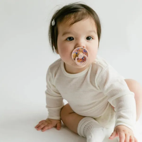 Suzetă cu tetina rotundă Bibs X Liberty 11021101  Pentru fetițe / 0 luni - 6 luni / Latex / Beige photo 6 Suzetă cu tetina rotundă Bibs X Liberty 11021101  Pentru fetițe / 0 luni - 6 luni / Latex / Beige photo 6