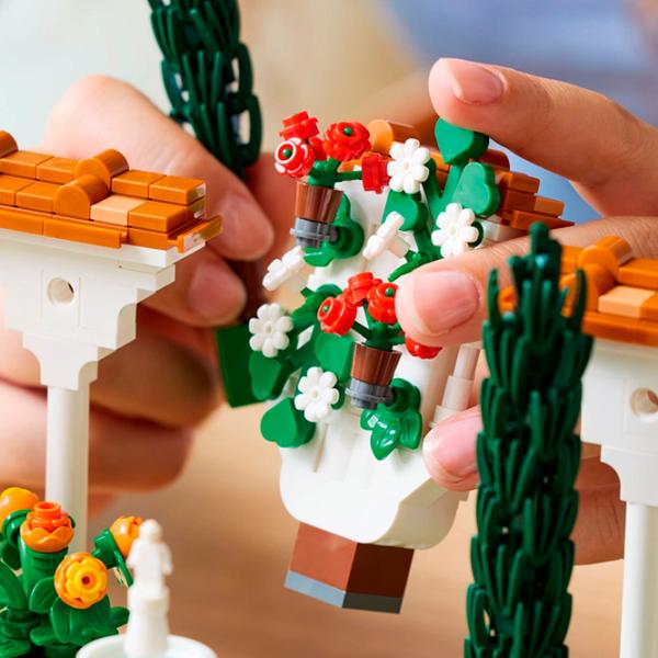 Constructor LEGO Fountain Garden Сonstrucție/ Multicolor photo 5