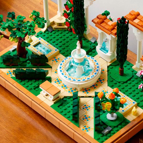 Constructor LEGO Fountain Garden Сonstrucție/ Multicolor photo 6
