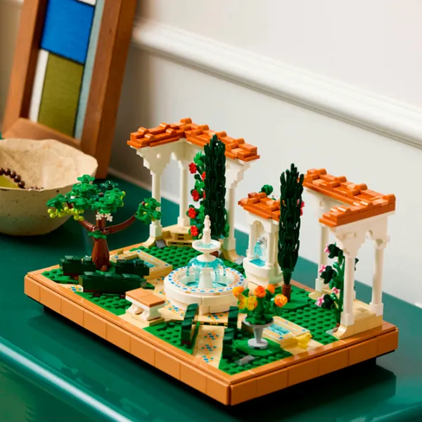 Constructor LEGO Fountain Garden Сonstrucție/ Multicolor photo 7