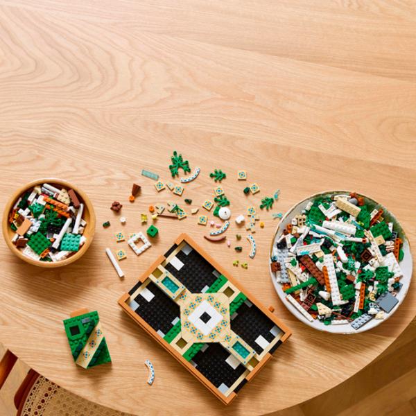 Constructor LEGO Fountain Garden Сonstrucție/ Multicolor photo 8