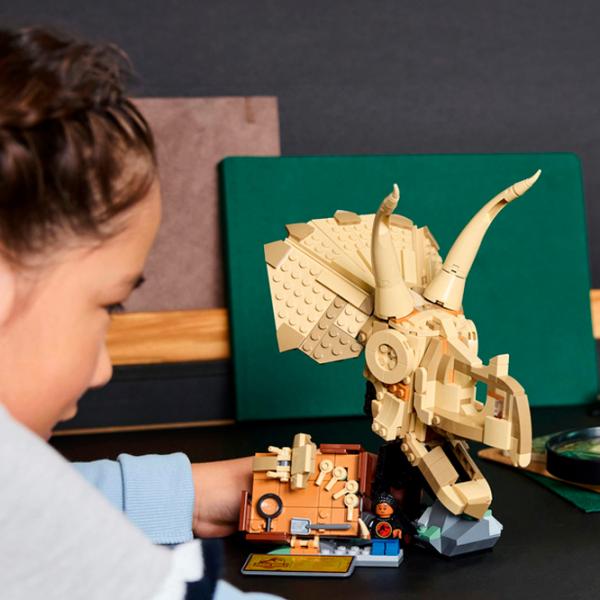 Constructor LEGO Dinosaur Fossils: Triceratops Skull Figuri/ Multicolor photo 7