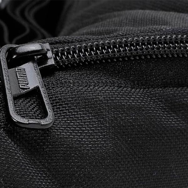 Geanta de talie Puma Patch Waist Bag  / White Black / 1l photo 6 Geanta de talie Puma Patch Waist Bag  / White Black / 1l photo 6