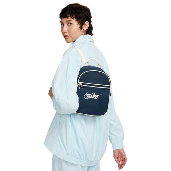 Rucsac Nike Sportswear Futura 365 Mini  / Cream Navy / 6l photo 7 Rucsac Nike Sportswear Futura 365 Mini  / Cream Navy / 6l photo 7