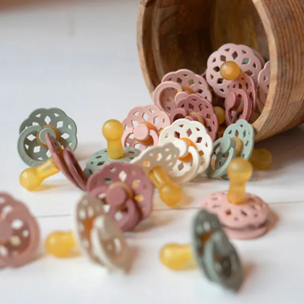 Suzetă cu tetina rotundă Bibs Boheme 240110  Unisex / 6 luni - 18 luni / Latex / Sage Green photo 6 Suzetă cu tetina rotundă Bibs Boheme 240110  Unisex / 6 luni - 18 luni / Latex / Sage Green photo 6