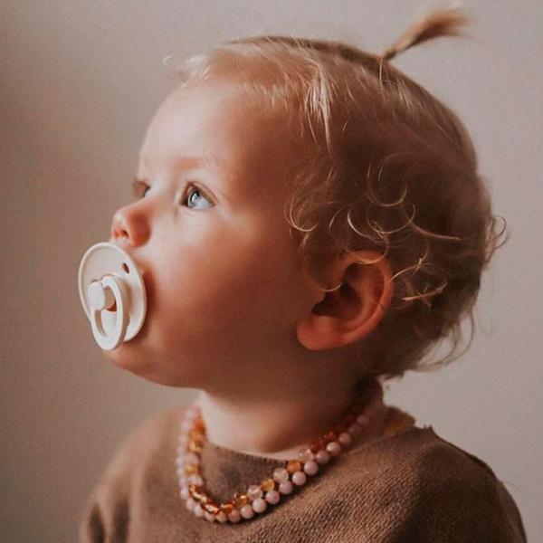 Suzetă cu tetina rotundă Bibs De lux 180223  Unisex / 6 luni - 18 luni / Latex / Sage Green photo 6 Suzetă cu tetina rotundă Bibs De lux 180223  Unisex / 6 luni - 18 luni / Latex / Sage Green photo 6