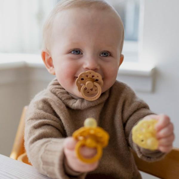 Соска круглая Bibs Boheme 240122  Унисекс / 6 месяцев - 18 месяцев / Латекс / Песочный photo 6