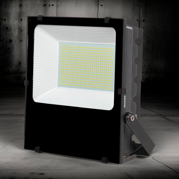 Proiector LED Milanlux MLNP3065 White / 2400 Lm photo 9
