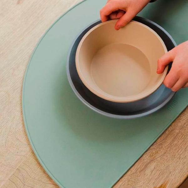 Подставка для тарелки Bibs 4341250  Унисекс / 6+ месяцев / Серо-зеленый photo 2 Подставка для тарелки Bibs 4341250  Унисекс / 6+ месяцев / Серо-зеленый photo 2