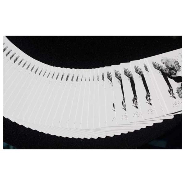 Настольная игра United States Playing Card Company Karnival Fatal 8+/ Игральные карты photo 2 Настольная игра United States Playing Card Company Karnival Fatal 8+/ Игральные карты photo 2