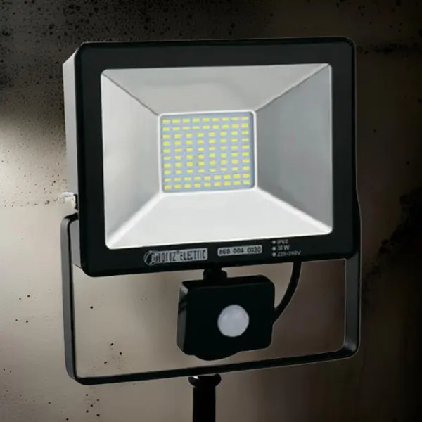 Proiector LED Horoz PUMA/S-30 White / 1500 lm photo 4 Proiector LED Horoz PUMA/S-30 White / 1500 lm photo 4