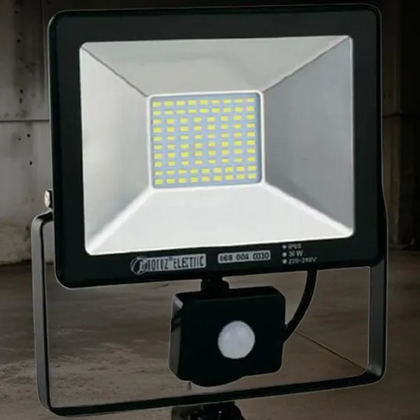 Proiector LED Horoz PUMA/S-30 White / 1500 lm photo 5 Proiector LED Horoz PUMA/S-30 White / 1500 lm photo 5