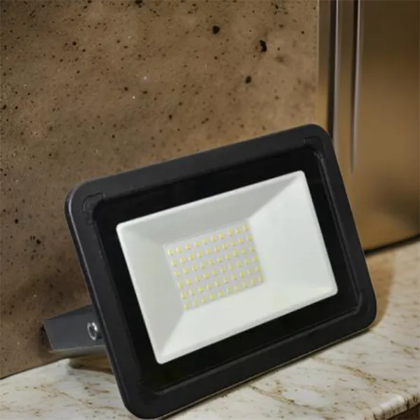 Proiector LED Elmos FLAP3 White / 2400 Lm photo 4 Proiector LED Elmos FLAP3 White / 2400 Lm photo 4