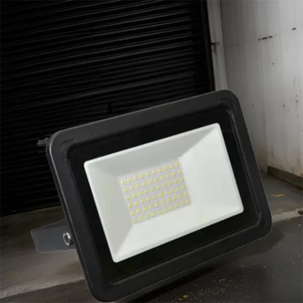 Proiector LED Elmos FLAP3 White / 2400 Lm photo 11 Proiector LED Elmos FLAP3 White / 2400 Lm photo 11