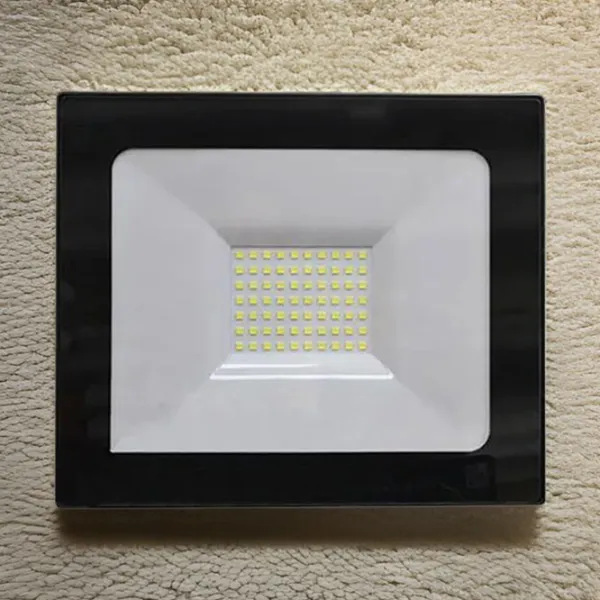 Proiector LED Elmos HLFL17004 White / 4000 Lm photo 4 Proiector LED Elmos HLFL17004 White / 4000 Lm photo 4