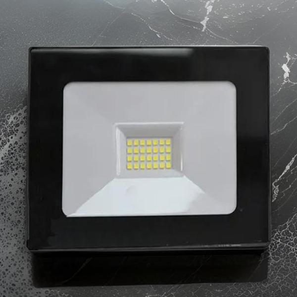 Proiector LED Elmos 181724 White / 1600 lm photo 2 Proiector LED Elmos 181724 White / 1600 lm photo 2