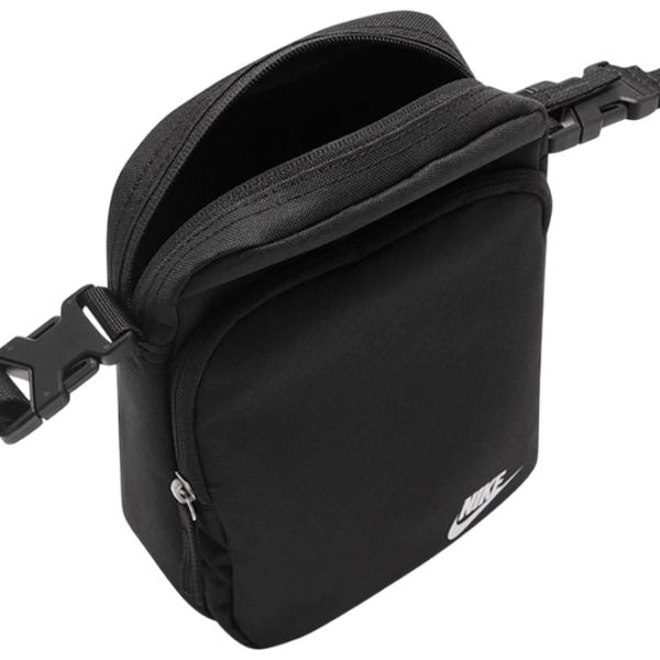 Geantă de umăr Nike Heritage Crossbody  / White Black / 4l photo 4 Geantă de umăr Nike Heritage Crossbody  / White Black / 4l photo 4